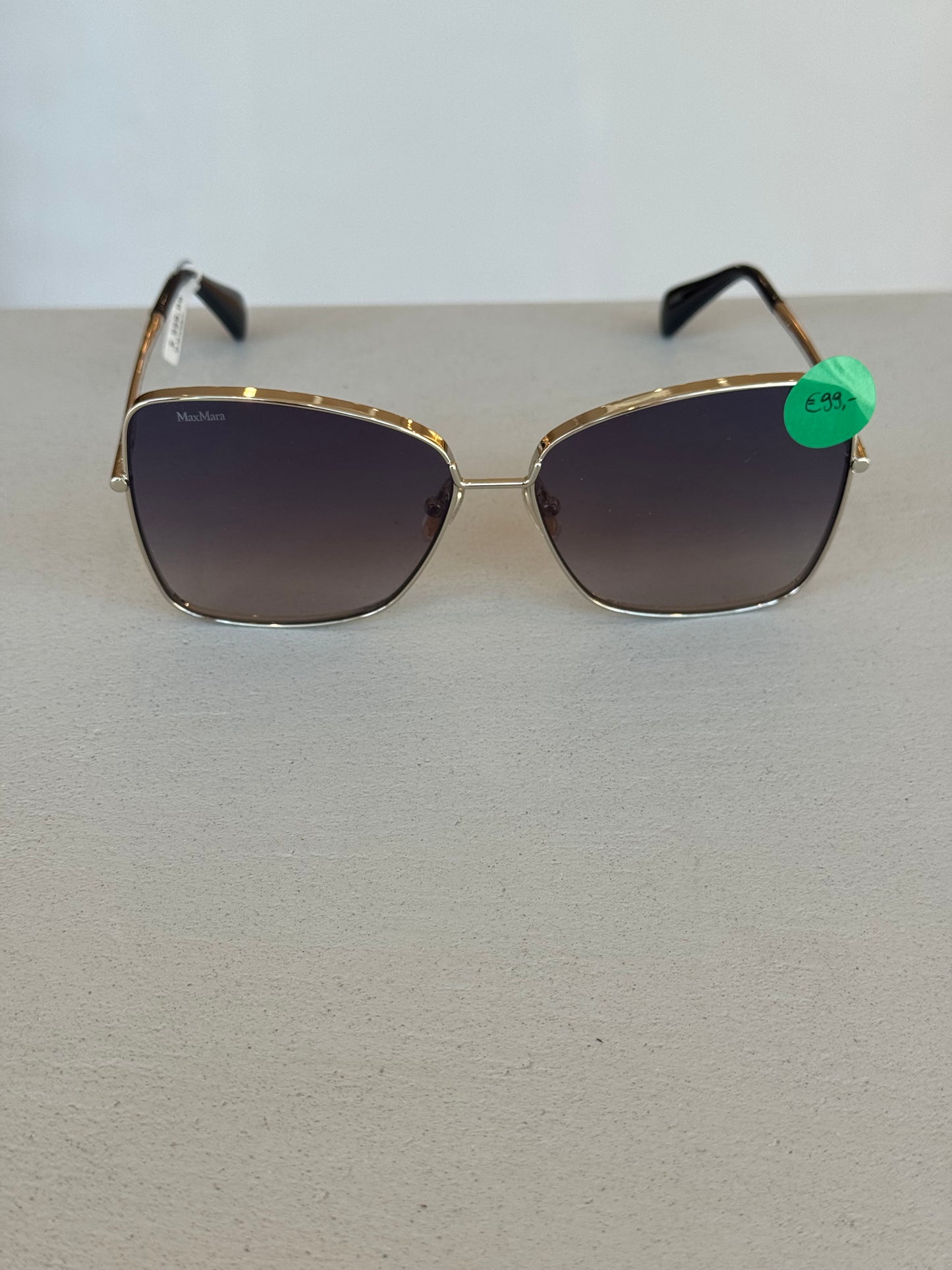 Max Mara