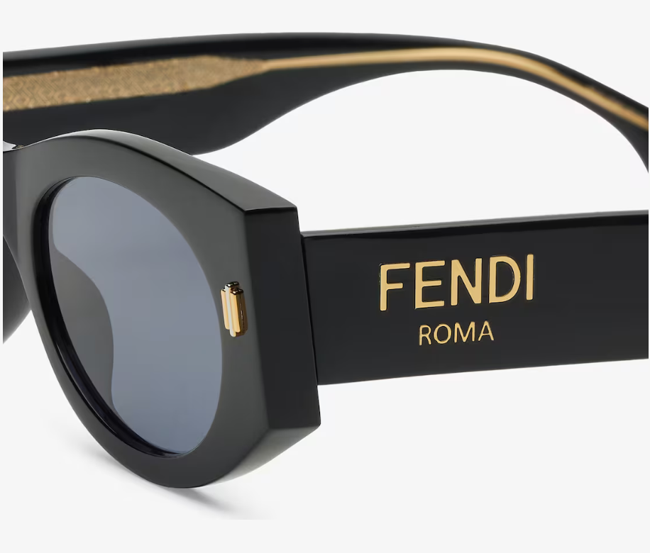 Fendi Roma FE40125I